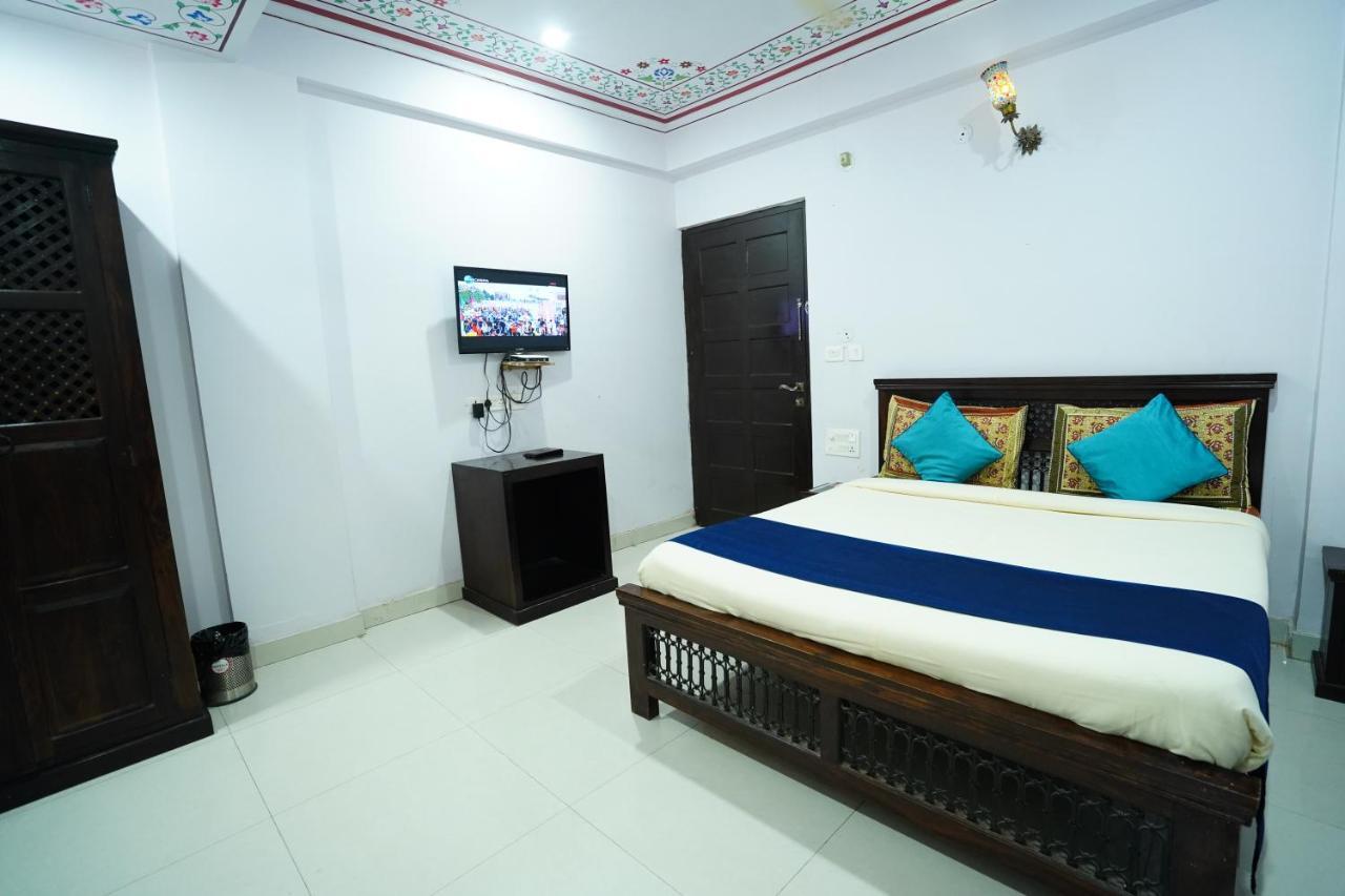 Hotel Jal Mahal Haveli Джайпур Екстер'єр фото