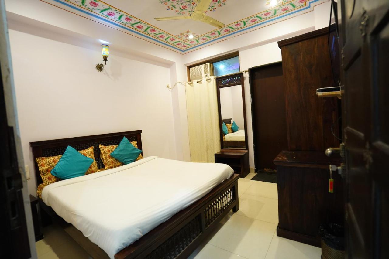 Hotel Jal Mahal Haveli Джайпур Екстер'єр фото