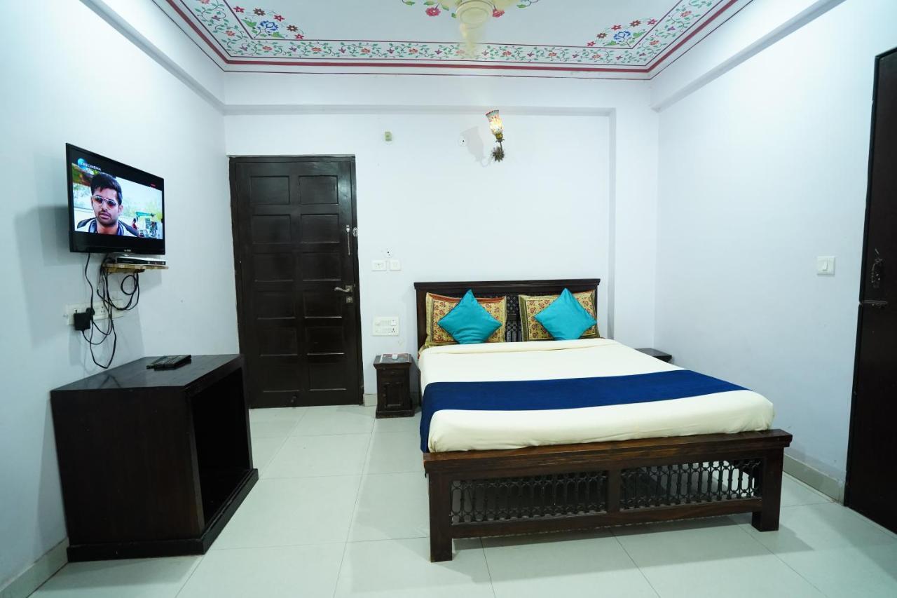 Hotel Jal Mahal Haveli Джайпур Екстер'єр фото
